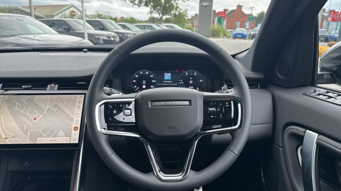 Land Rover Discovery Sport 2.0 D200 Landmark 5dr Auto [5 Seat] Diesel Station Wagon - Image 15